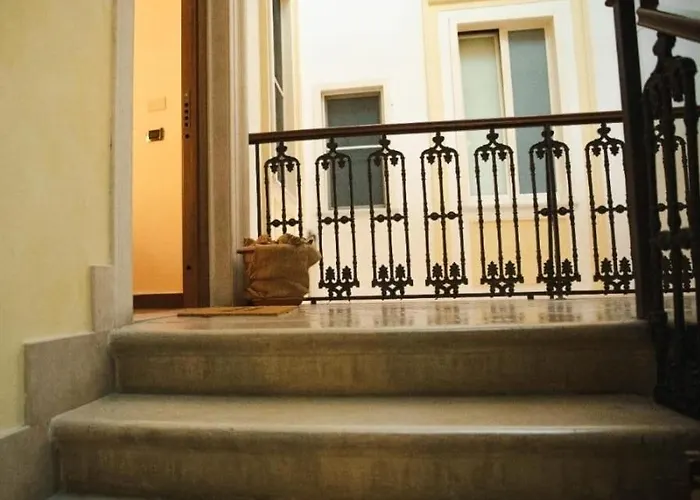 Tiare' לינה וארוחת בוקר 3*